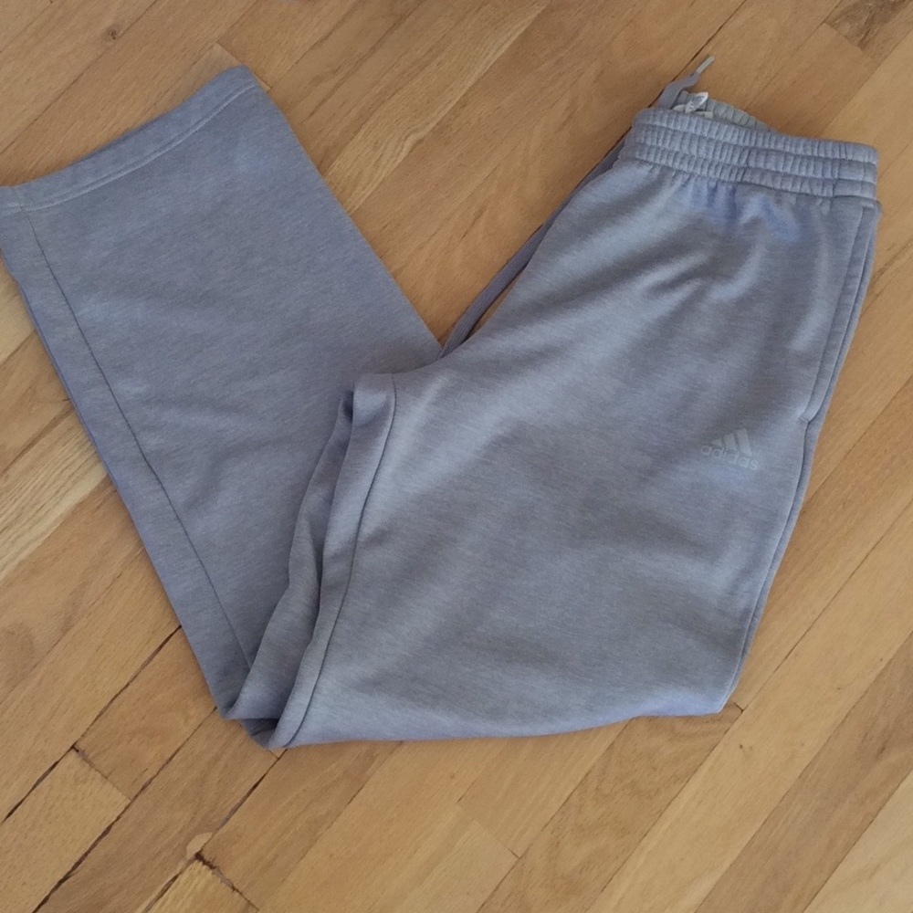 Adidas sweatpants. Size large. Perfect condition